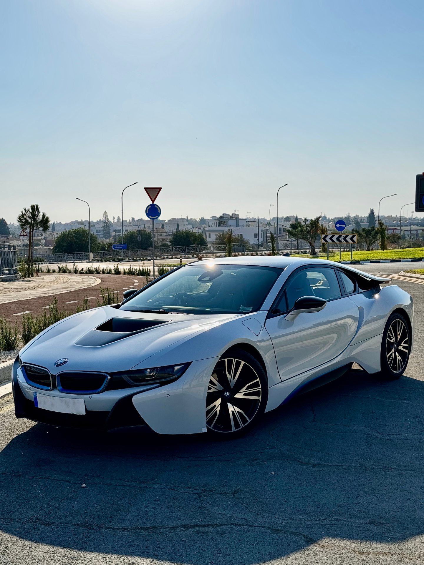 BMW i8
